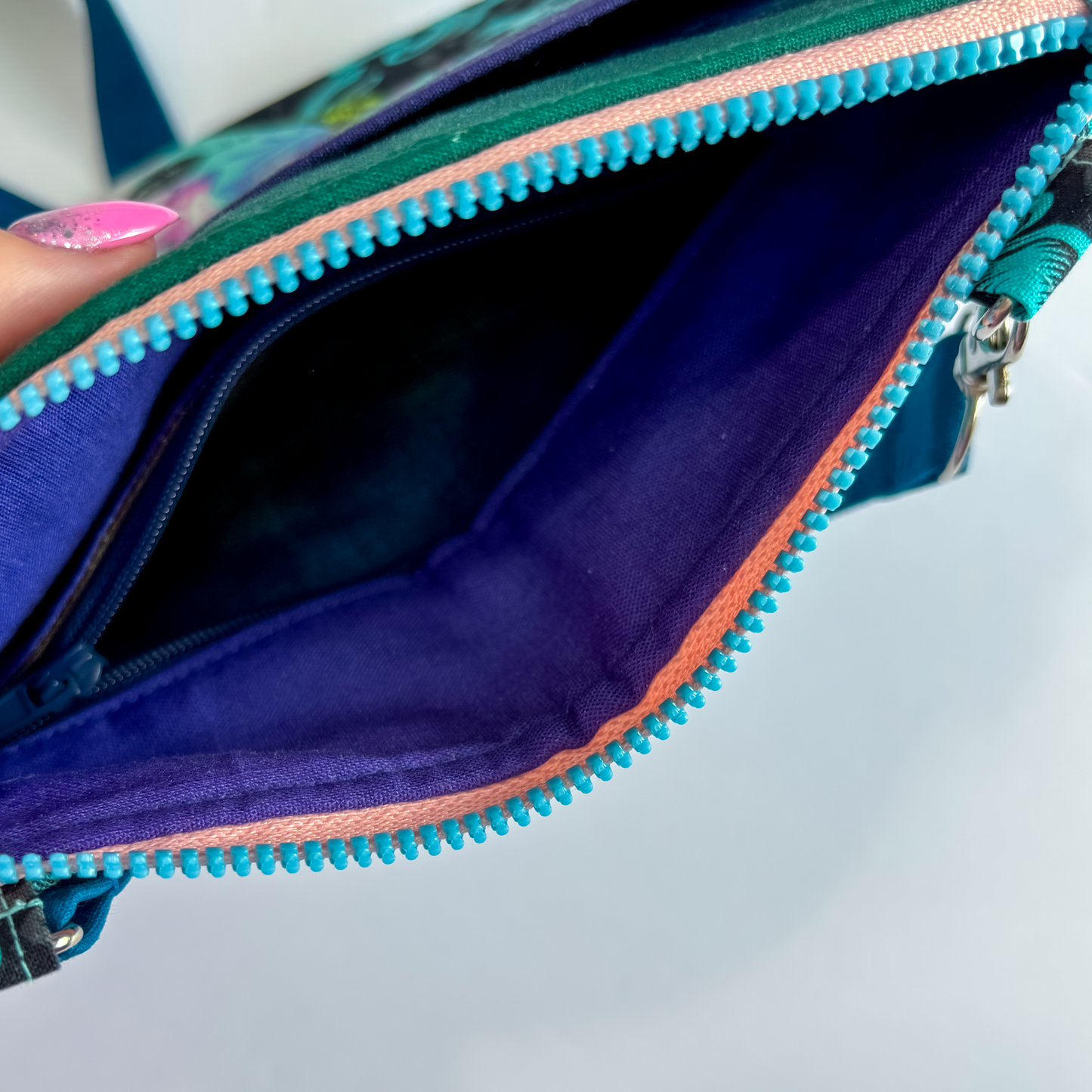 De La Luna Sling Bag