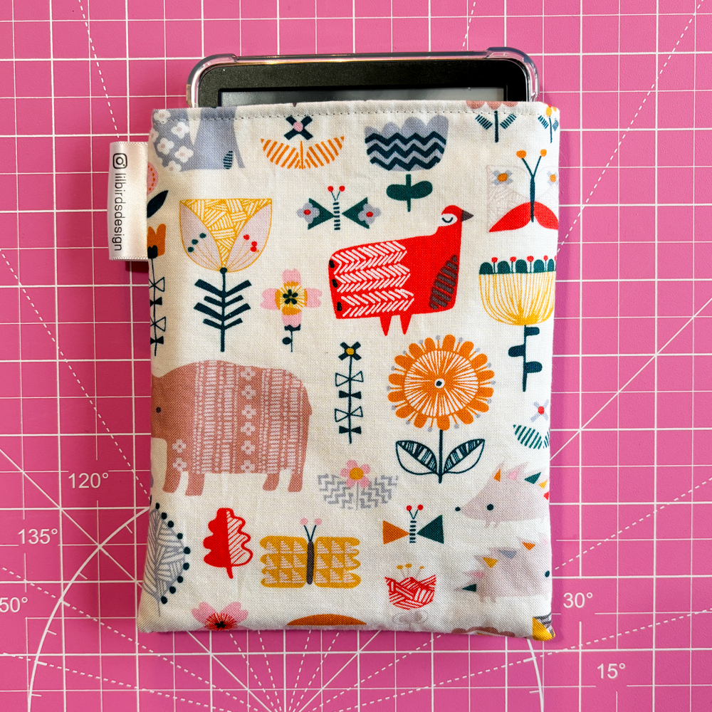 Hedgehog Flowers Kindle Sleeve