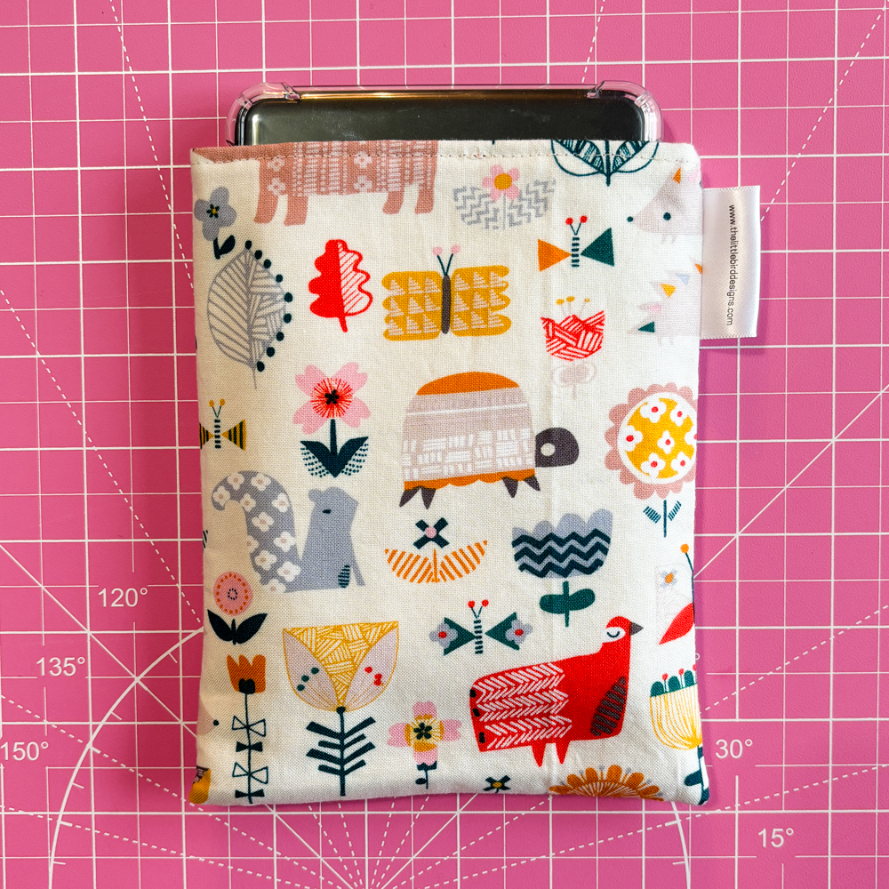 Hedgehog Flowers Kindle Sleeve